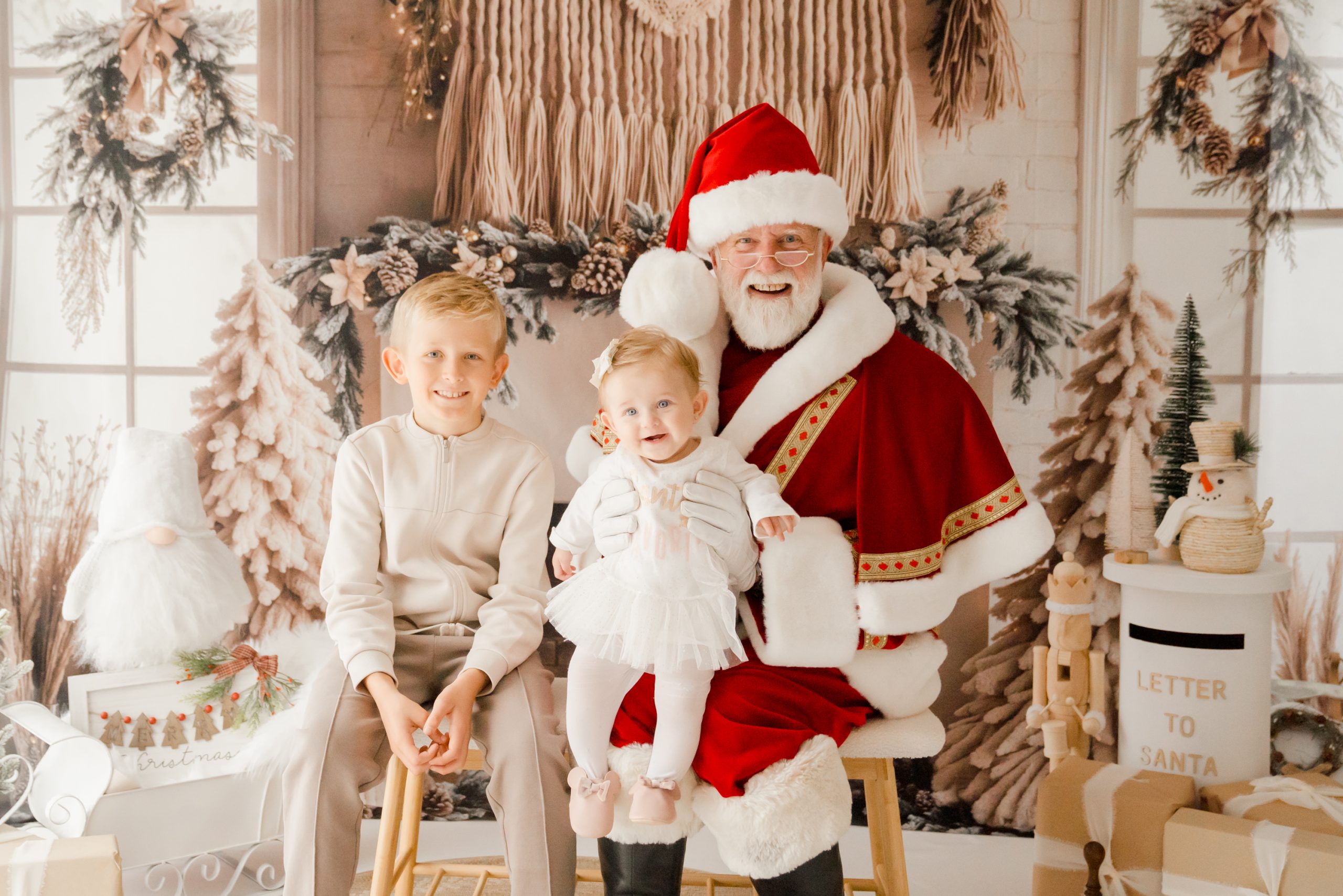 Father Christmas (7 of 18)
